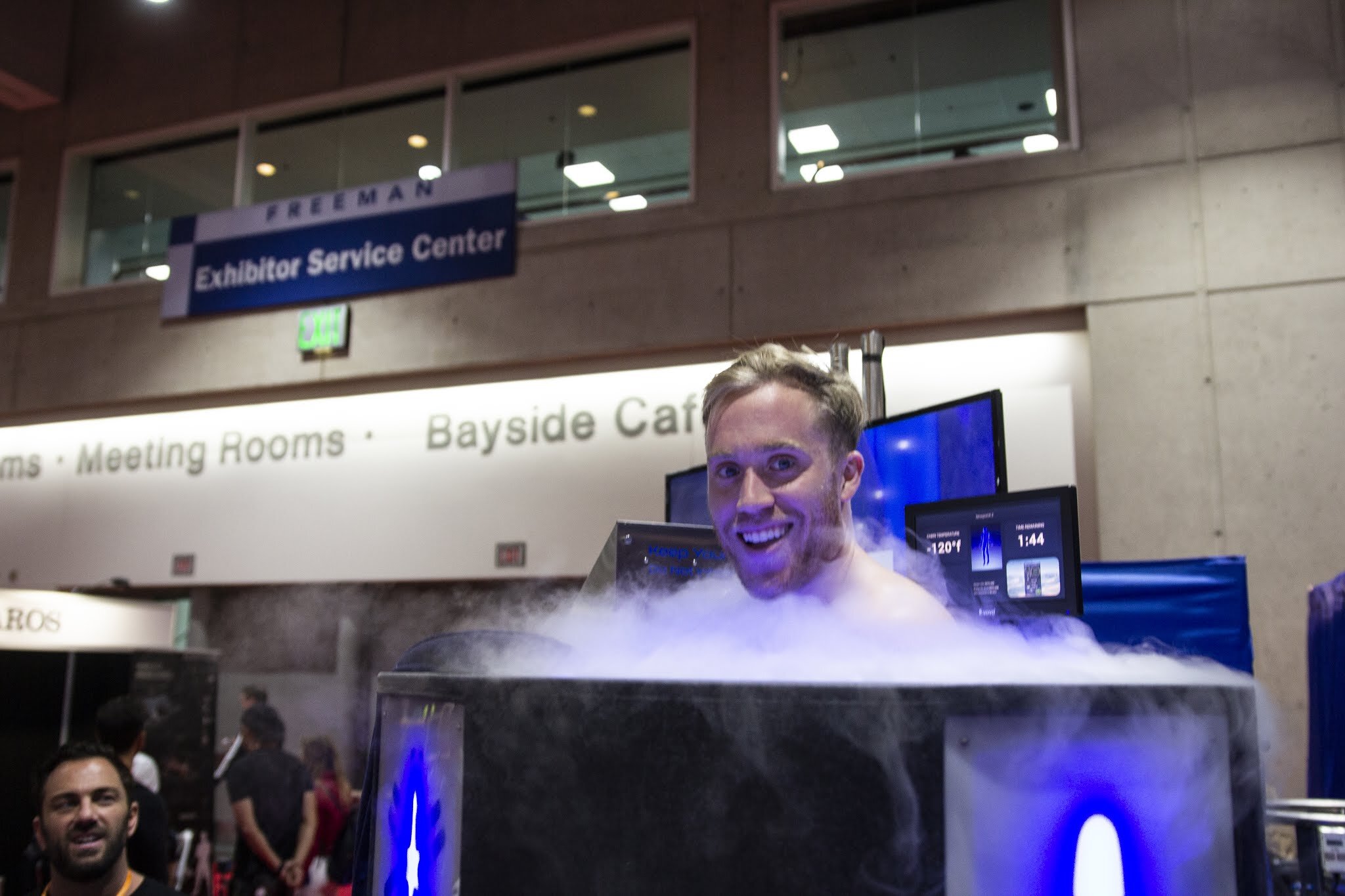 The XR cryotherapy chamber is 100% mobile and easy to transport.